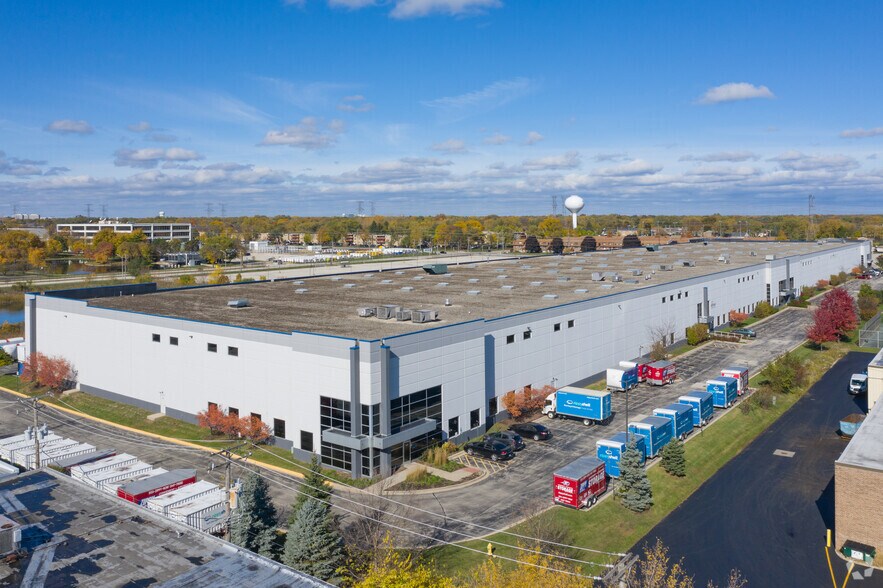 More Photos Of 601-609 Dempster St, Mount Prospect Warehouse For Lease