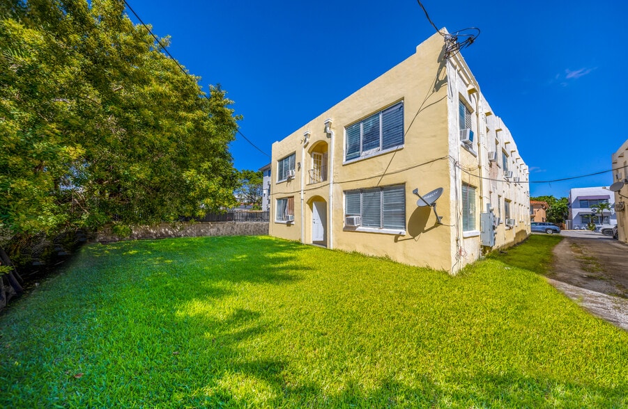 More Photos Of 2028 SW 6th St, Miami Apartments For Sale