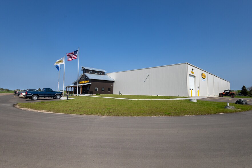 More Photos Of 7602 345th st, Stanley Warehouse For Lease