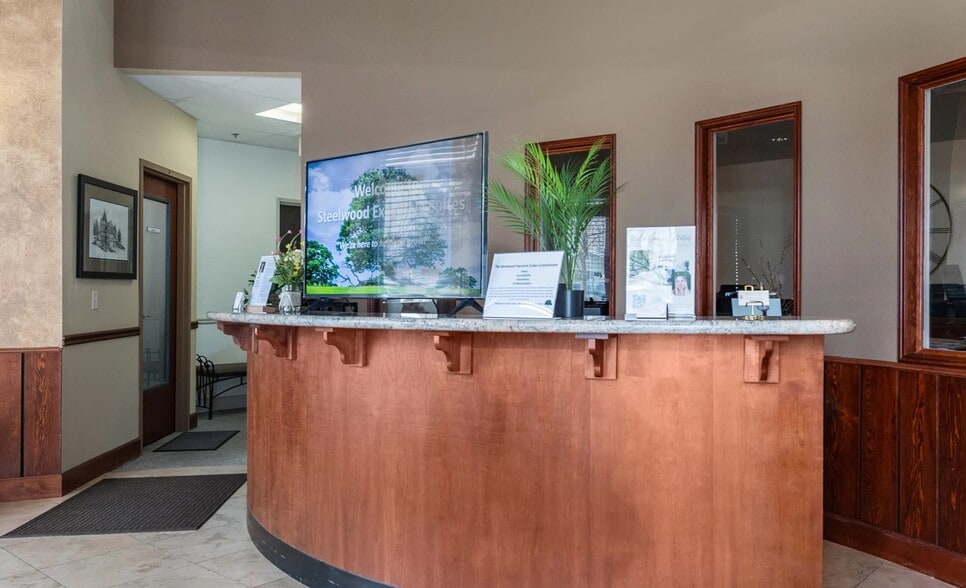 More Photos Of 1895 N Wildwood St, Boise Office For Lease