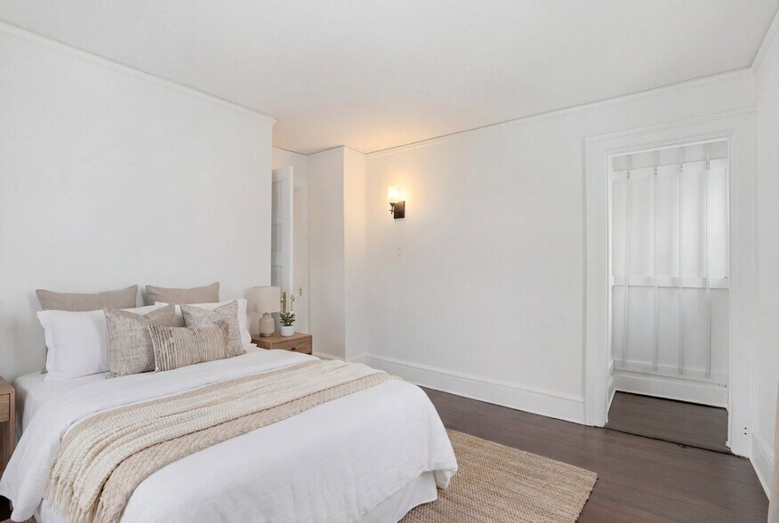 More Photos Of 25 Midland Ave, White Plains Specialty For Sale