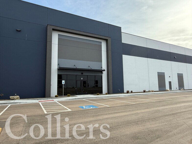 More Photos Of 16685 Madison Rd, Nampa Warehouse For Lease