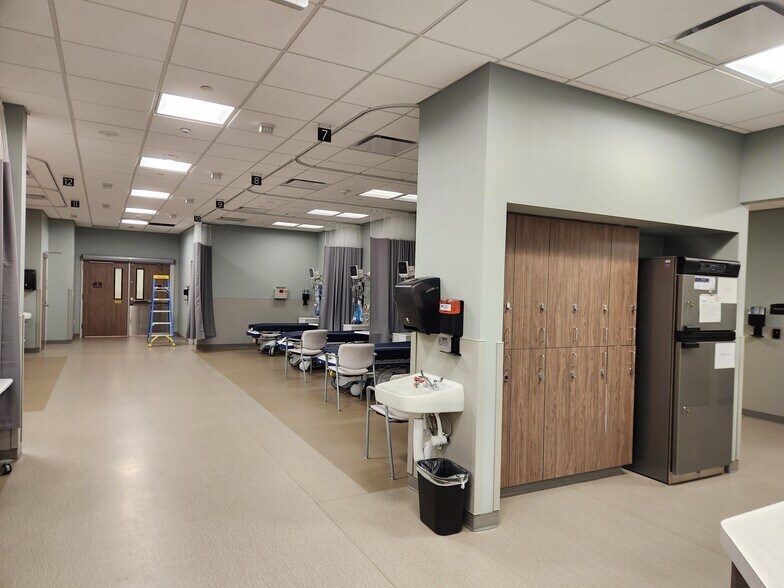 More Photos Of 1220 Keller Pky, Keller Healthcare For Sale