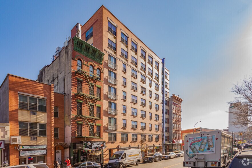 More Photos Of 3044 Third Ave, Bronx Apartments For Lease