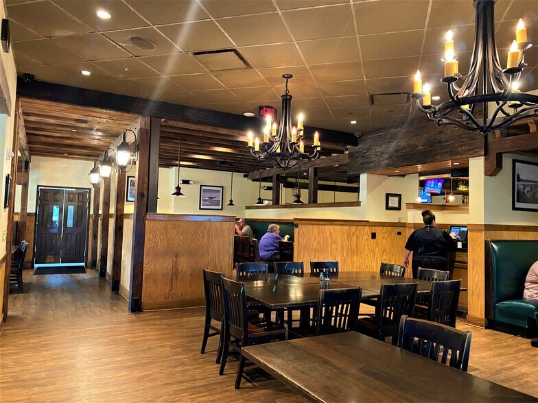 More Photos Of 3355 Patriot Pky, Sumter Restaurant For Sale