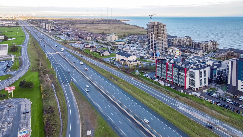 More Photos Of 13 Windward Dr, Grimsby Medical For Lease