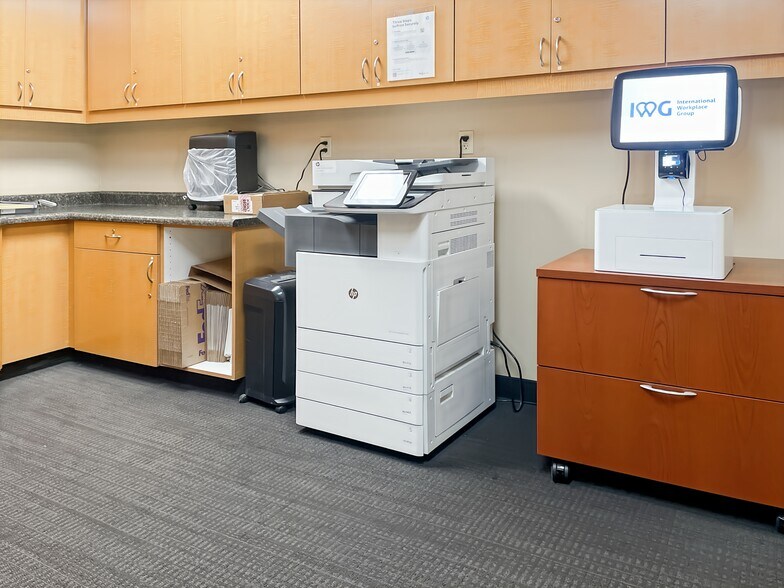 More Photos Of 3707 E Southern Ave, Mesa Coworking Space