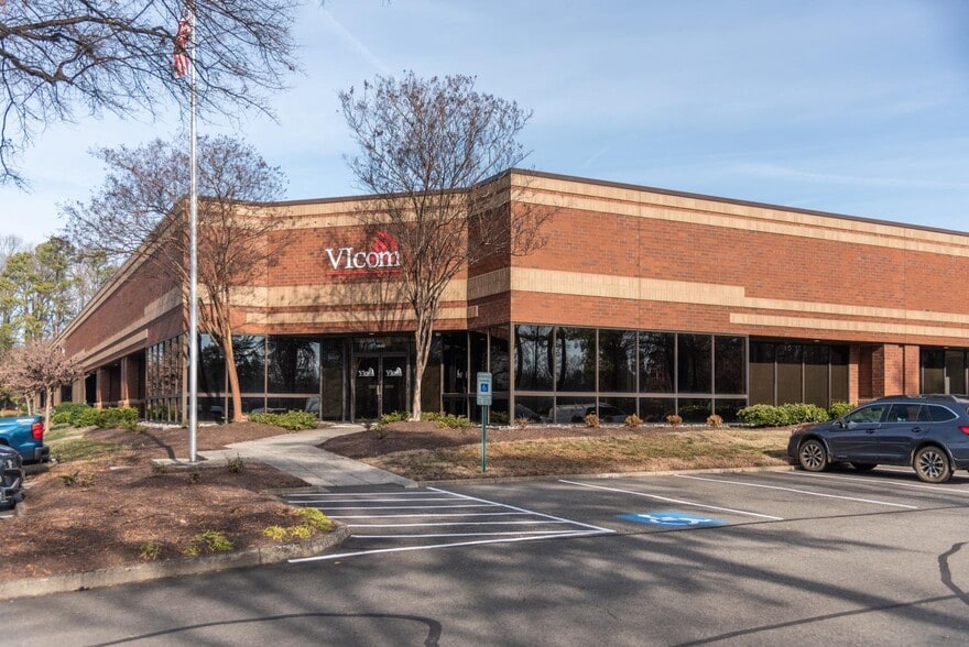 More Photos Of 1450-1470 E Parham Rd, Richmond Unknown For Lease