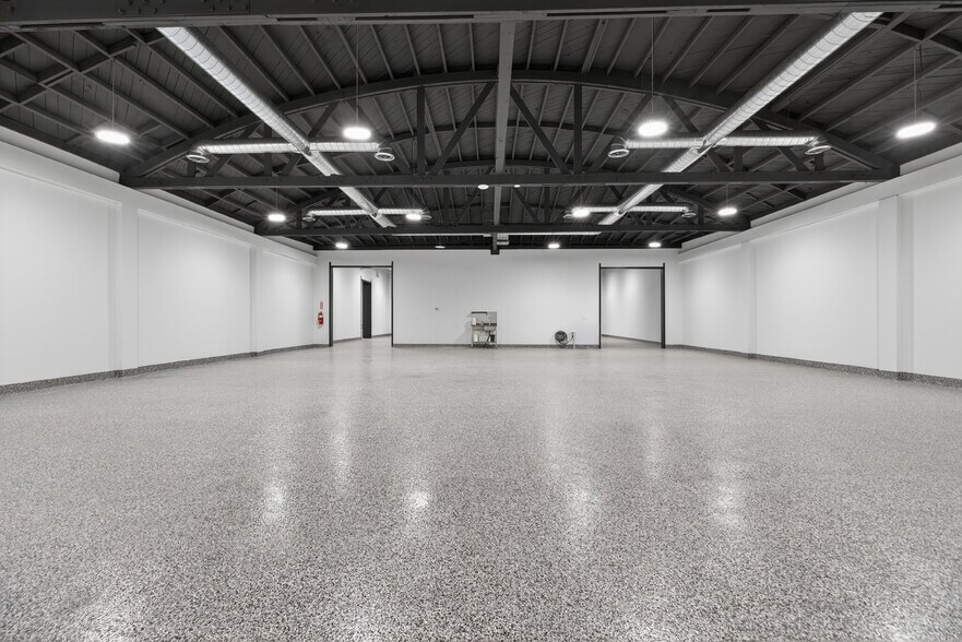 More Photos Of 703 S Main St, Burbank Food Processing For Sale
