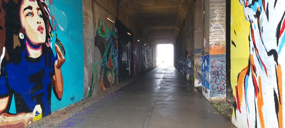 More Photos Of 352 University Ave SW, Atlanta Land For Lease