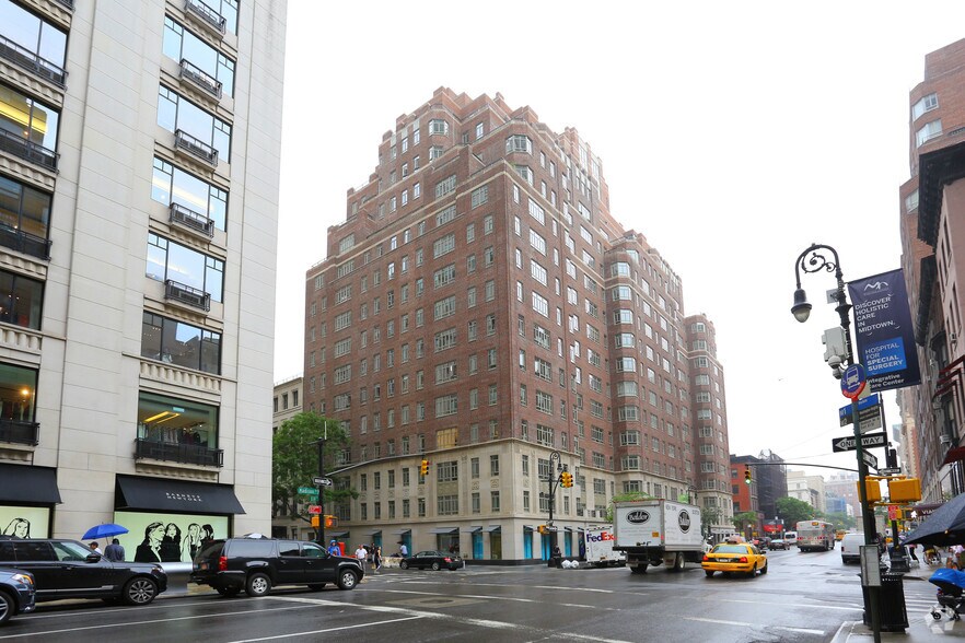 Primary Photo Of 680 Madison Ave, New York Apartments For Lease
