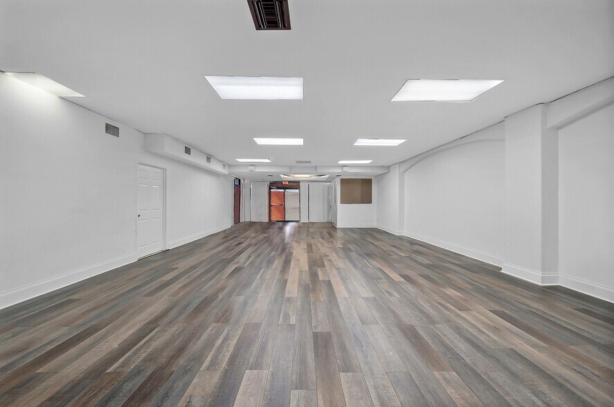 More Photos Of 1801 SW 8th St, Miami General Retail For Sale