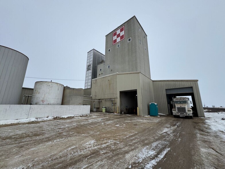 More Photos Of 1655 140th St, Clarence Industrial For Sale