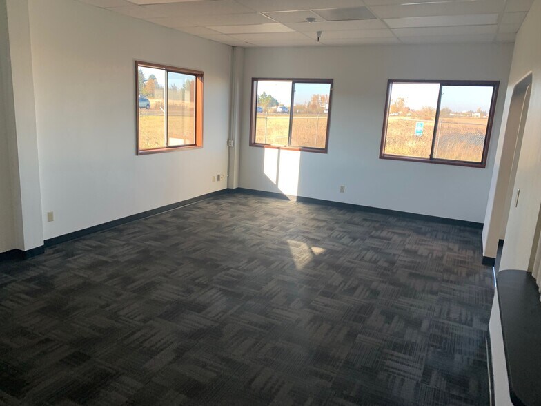 More Photos Of 706 Oscar St, Eugene Food Processing For Lease