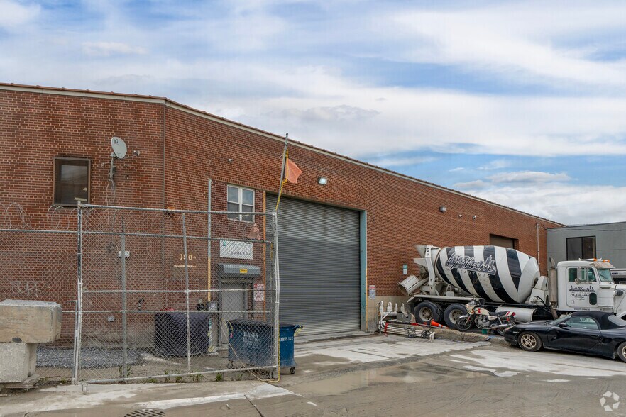 More Photos Of 190 Morgan Ave, Brooklyn Warehouse For Lease