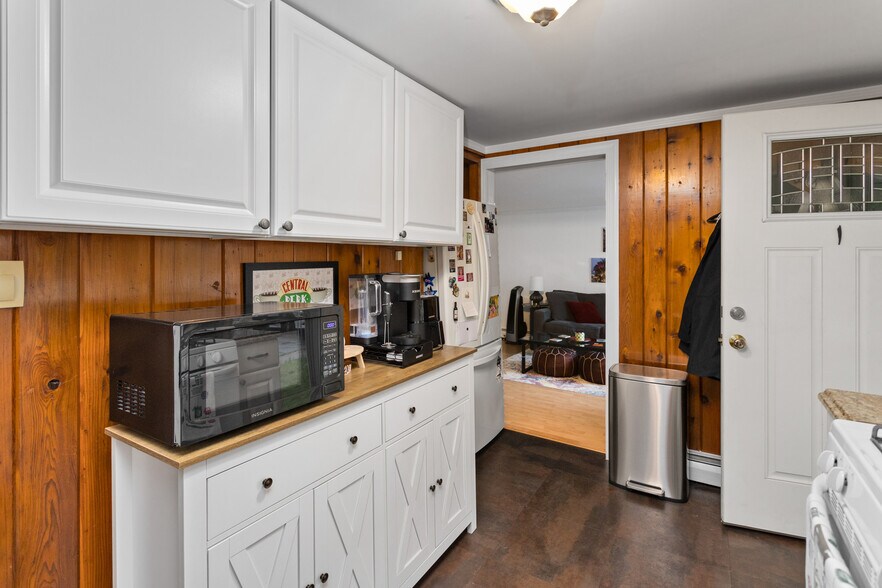 More Photos Of 51 Crosswicks Chesterfield Rd, Chesterfield Apartments For Sale