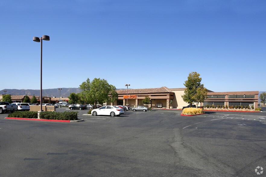 More Photos Of 32231-32291 Mission Trail Rd, Lake Elsinore Unknown For Lease