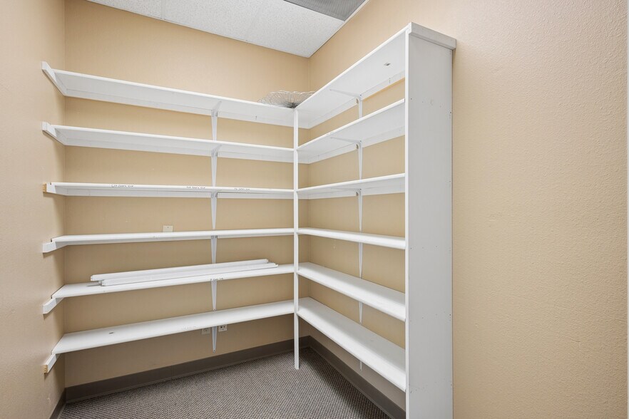 More Photos Of 6407 Colleyville Blvd, Colleyville Medical For Lease