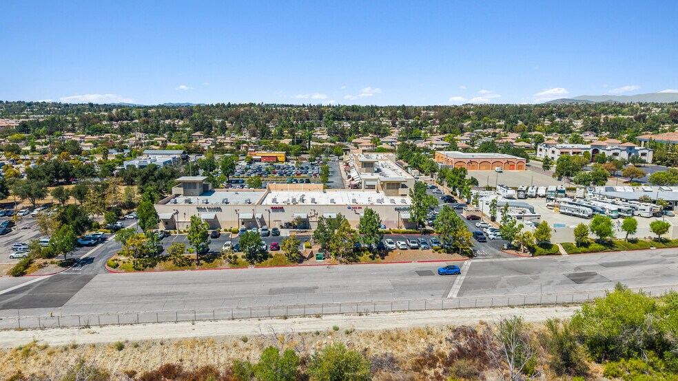 More Photos Of 32475 Temecula Pky, Temecula Freestanding For Sale
