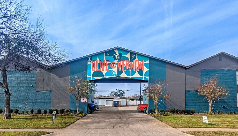 More Photos Of 2211 S Vernon Ave, Dallas Apartments For Sale