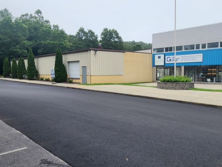 Primary Photo Of 1425 Gold Star Hwy, Groton Manufacturing For Lease