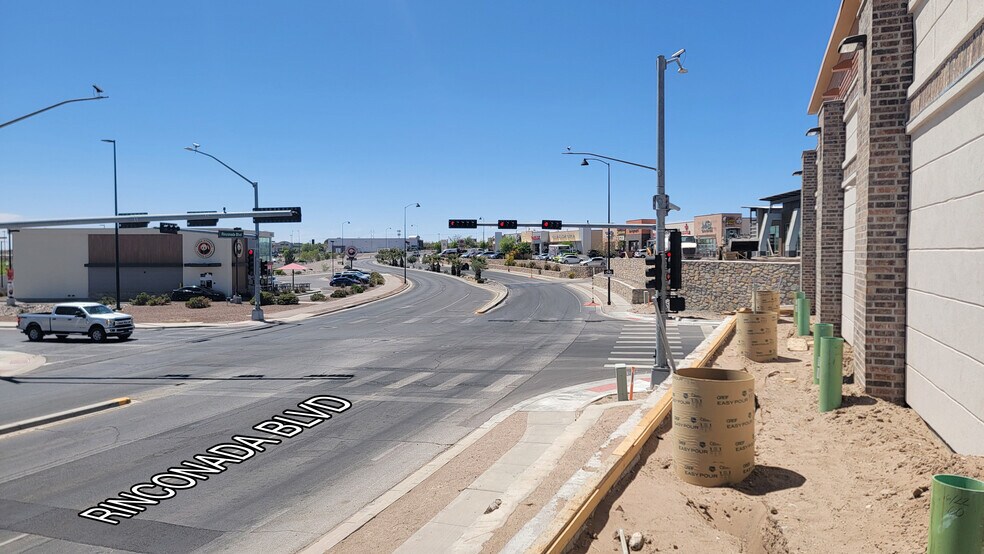 More Photos Of 3290 Rinconada Blvd, Las Cruces Storefront For Lease