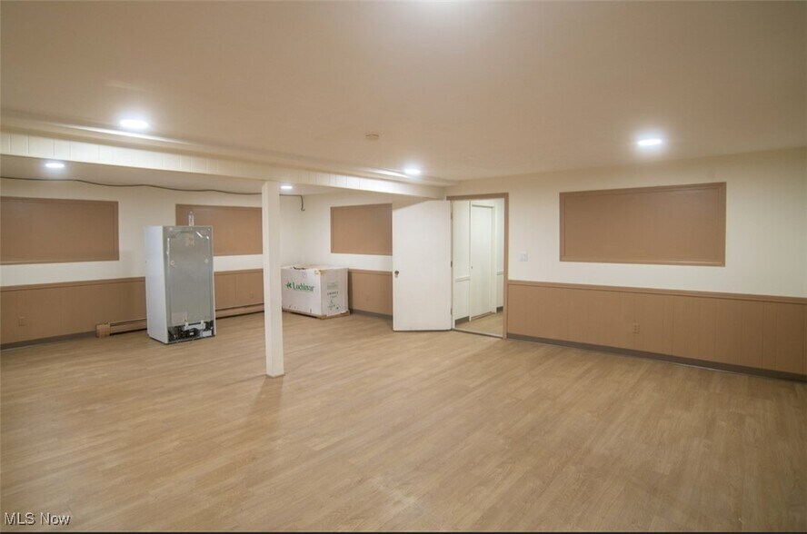 More Photos Of 101 S Elruth Ave, Girard Apartments For Sale