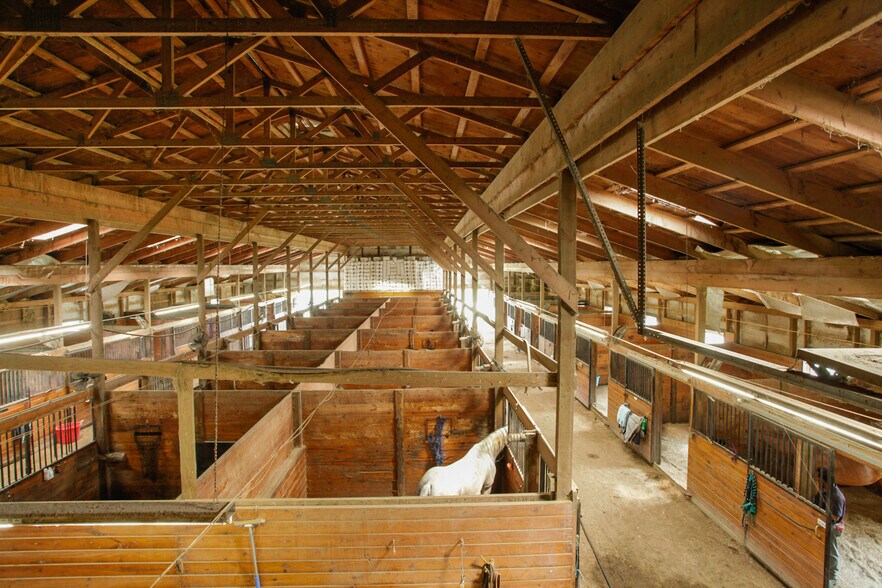 More Photos Of 173 Sarah Wells Trl, Campbell Hall Self Storage For Sale