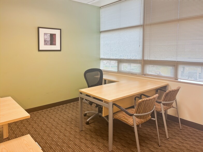 More Photos Of 2723 S State St, Ann Arbor Coworking Space