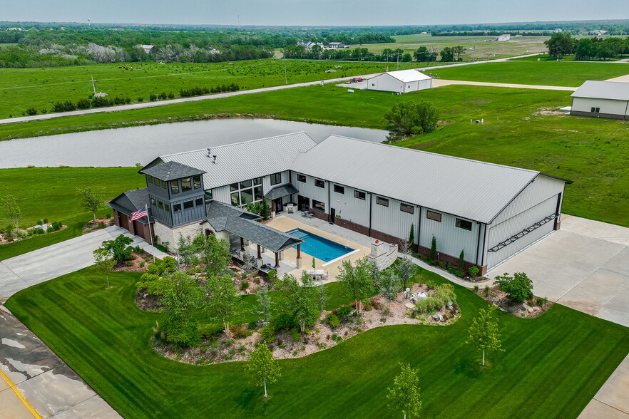 More Photos Of 7015 S 143rd St E, Derby Airplane Hangar For Sale