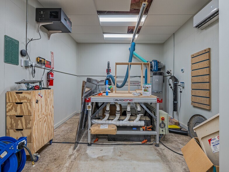 More Photos Of 39 Brookside Cir, Candler Warehouse For Sale