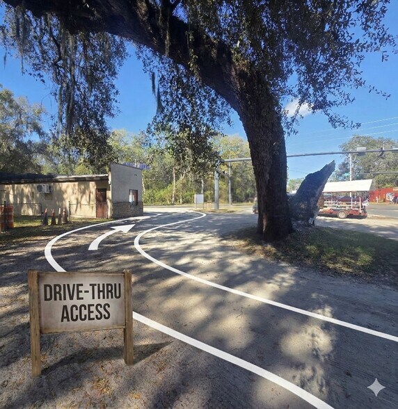 More Photos Of 9915 Shands Pier Rd N, Saint Johns Bar For Sale