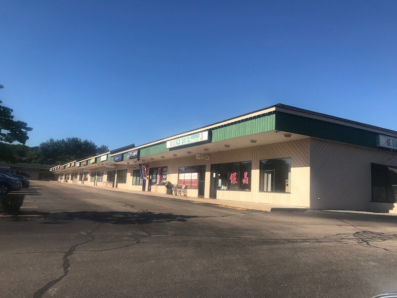 289 Cowesett Ave, West Warwick, RI 02893 For Lease