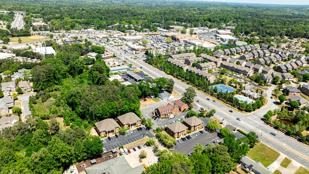 More Photos Of 501 Johnson Ferry Rd, Marietta Office For Sale