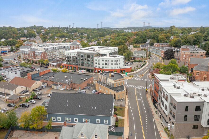 More Photos Of 11 Front St, Weymouth Office For Lease