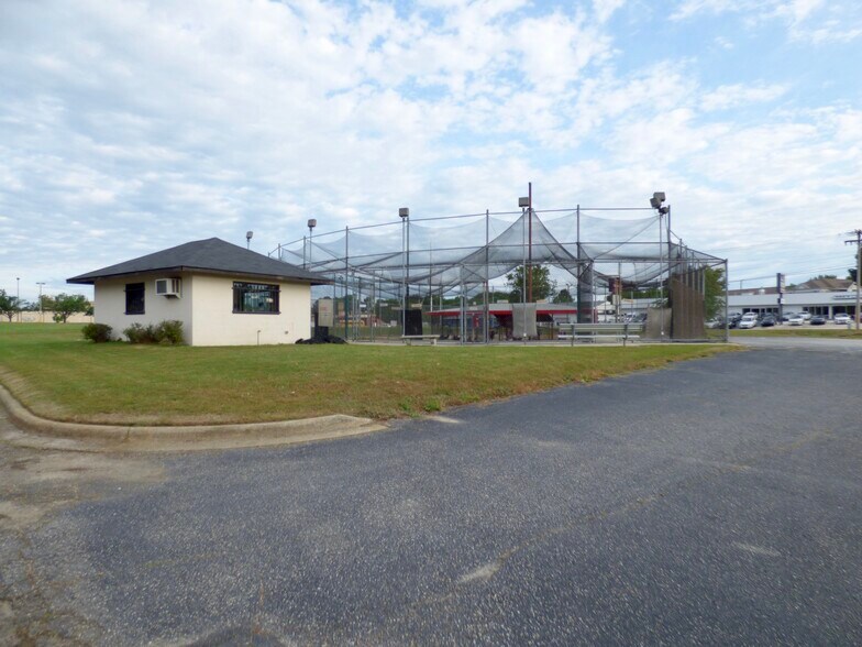 Primary Photo Of 3701 Sycamore Dairy Rd, Fayetteville Baseball Field For Sale