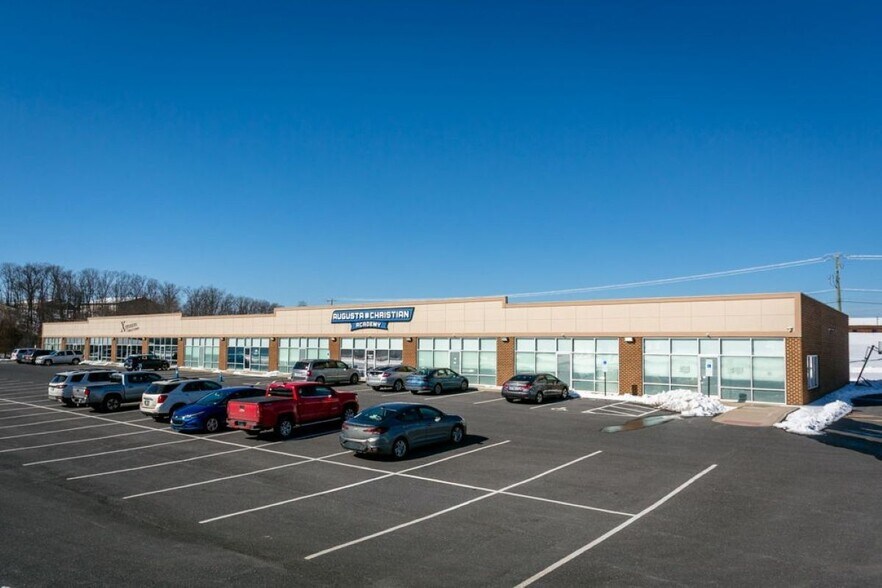 More Photos Of 36 Parkway Ln, Fishersville Storefront Retail Office For Lease