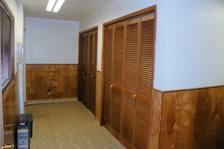 More Photos Of 924 5th St, Eureka Office Residential For Lease