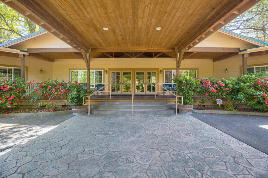 More Photos Of 459 Galice Rd, Merlin Religious Facility For Sale