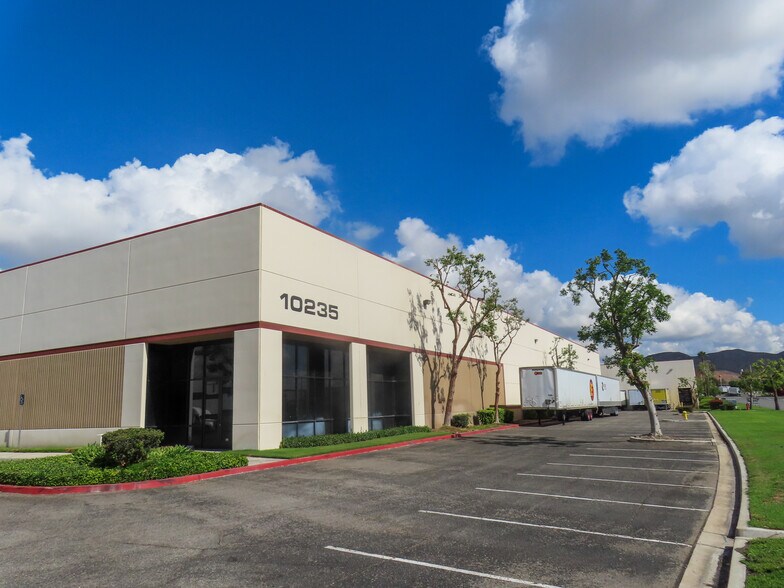 Primary Photo Of 10225 San Sevaine Way, Jurupa Valley Unknown For Lease