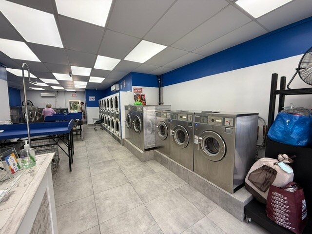 More Photos Of 30-23 30th St, Astoria Storefront Retail Residential For Lease