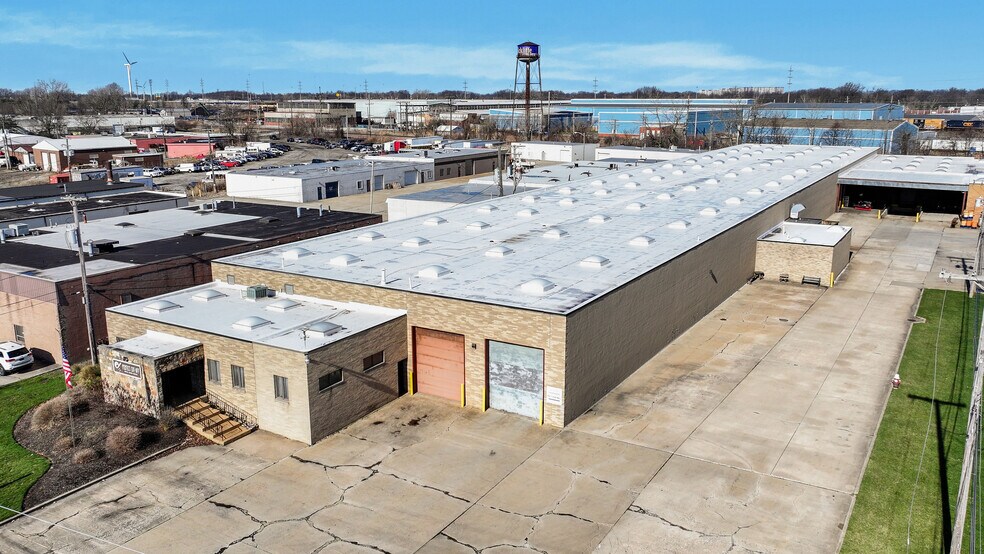 More Photos Of 29201 Anderson Rd, Wickliffe Manufacturing For Lease