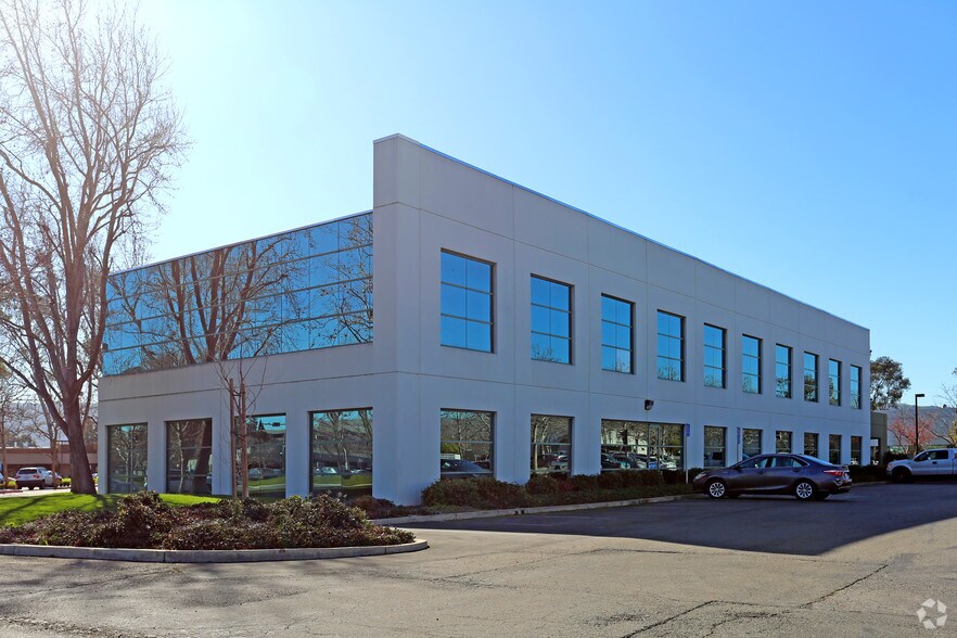 More Photos Of 6601 Owens Dr, Pleasanton Office For Lease