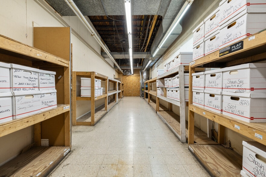 More Photos Of 120 S Main St, Lancaster Warehouse For Lease