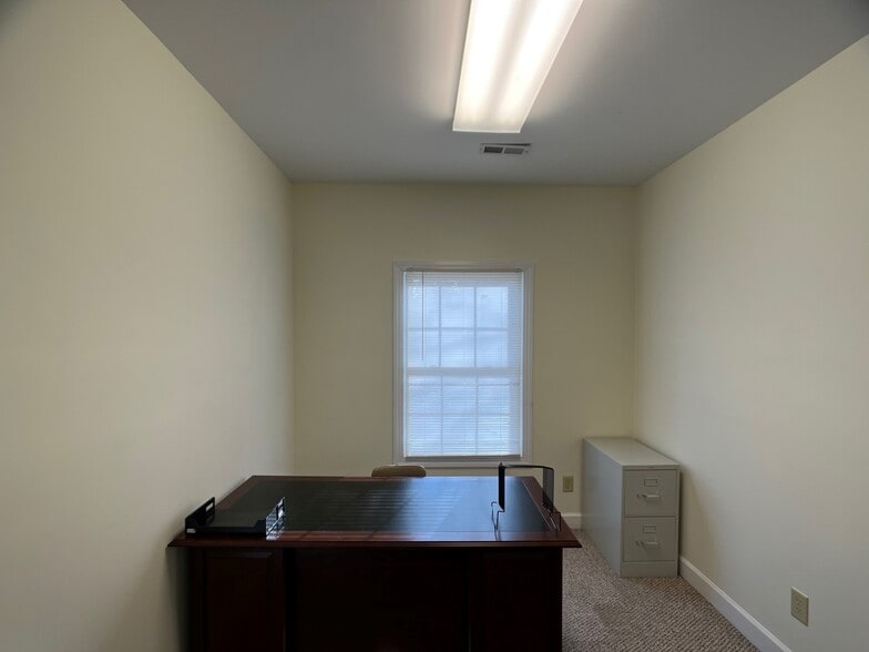 More Photos Of 203 W Nash St, Louisburg Office For Lease