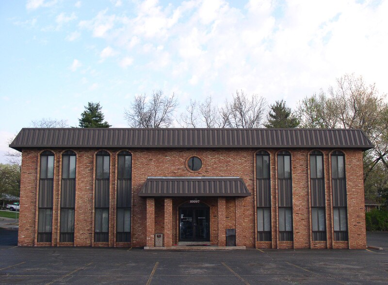 More Photos Of 10097 Manchester Rd, Saint Louis Office For Lease