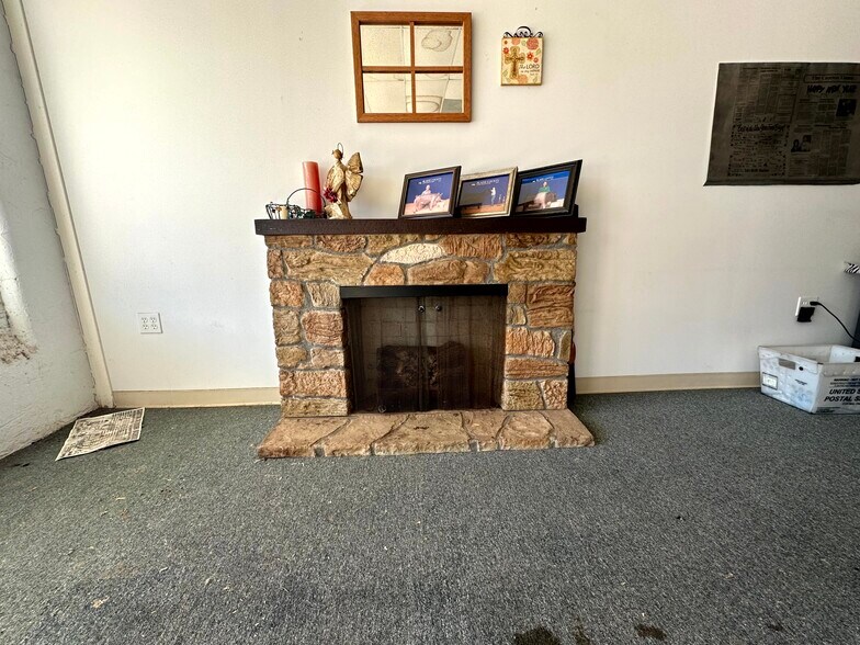 More Photos Of 114 W Main St, Canton Office For Sale