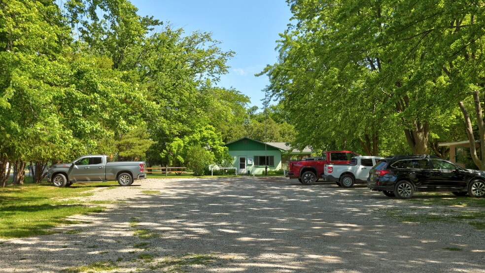 Primary Photo Of 5848 Griggs Rd, Caseville Specialty For Sale