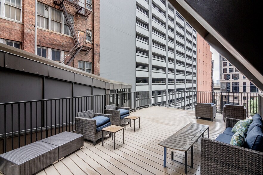 More Photos Of 1101 Walnut St, Kansas City Multifamily For Sale