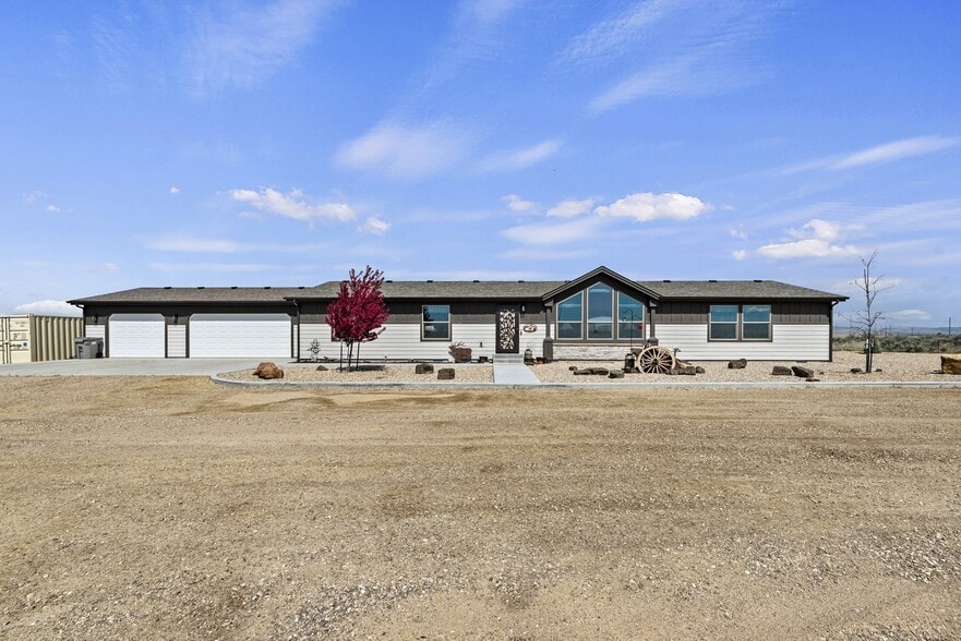 More Photos Of 14000 E Double Tapp Ln, Boise Sports And Entertainment For Sale
